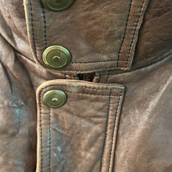 Vintage American Outerwear Leather Jacket - Picture 3 of 16